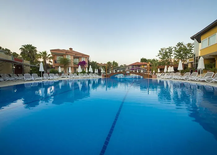 Club Dizalya 4*