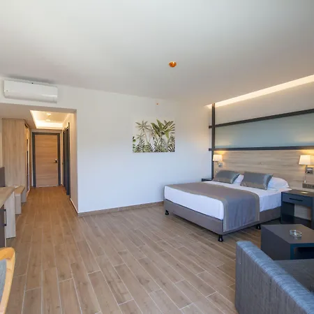 Club Dizalya 4* Konaklı