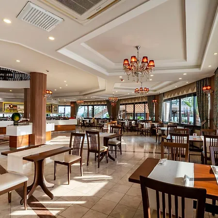 Club Dizalya كوناكلي