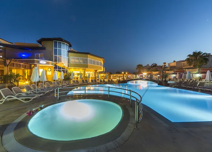 Club Dizalya 4*